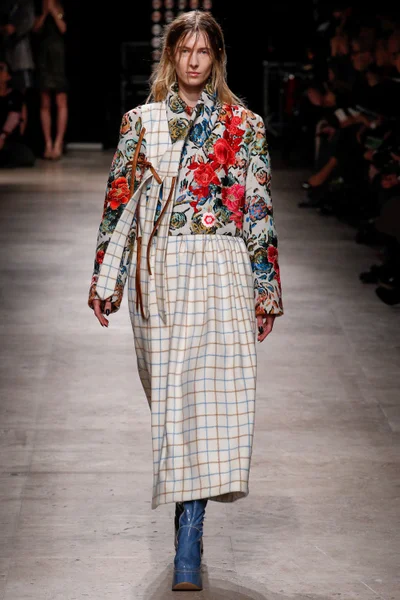 Look 21